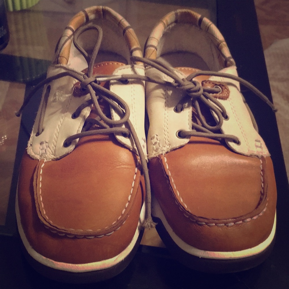 Deck shoes